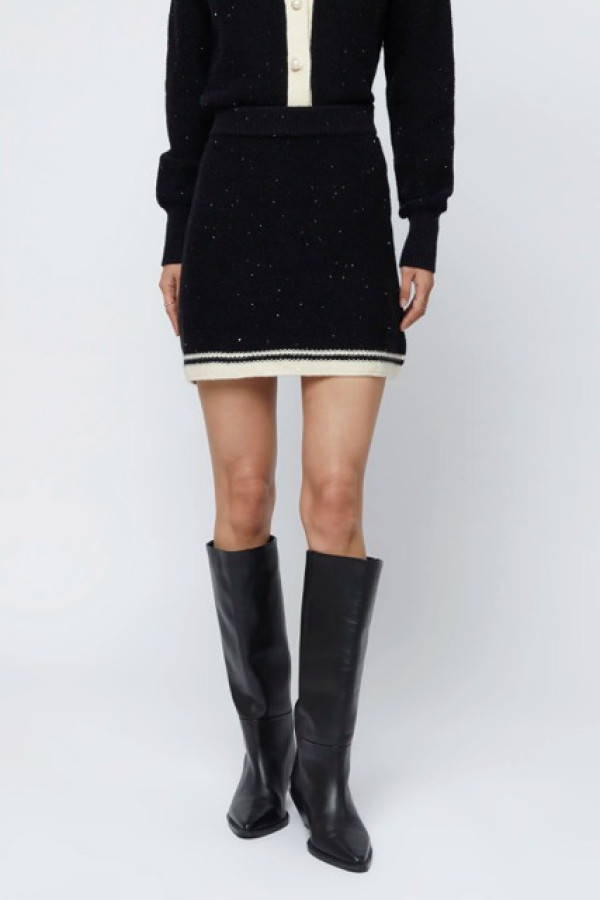 BLCK SHINY KNIT SHORT SKIRT