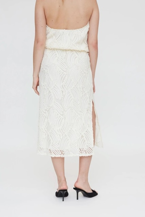 WIDE MIDI SKIRT EMBROIDERED OFF WIDE WITH TOP 