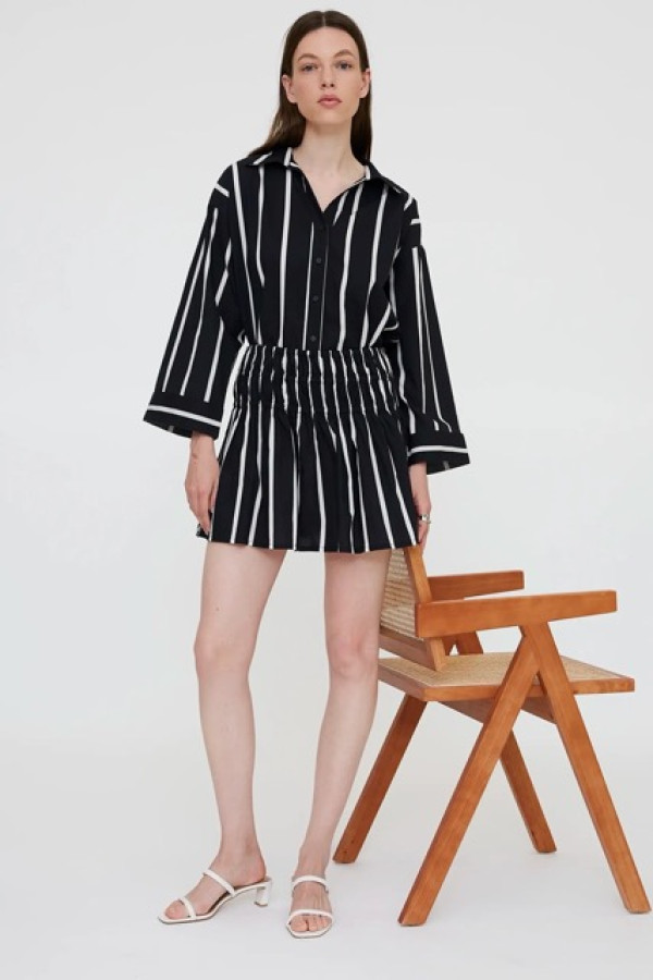 GRIMAUD BLACK PRINT SHORT SKIRT AND COTTON FLOWLY SHIRT