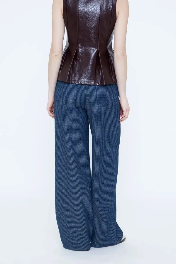 Straight-Leg Jeans – Navy Blue