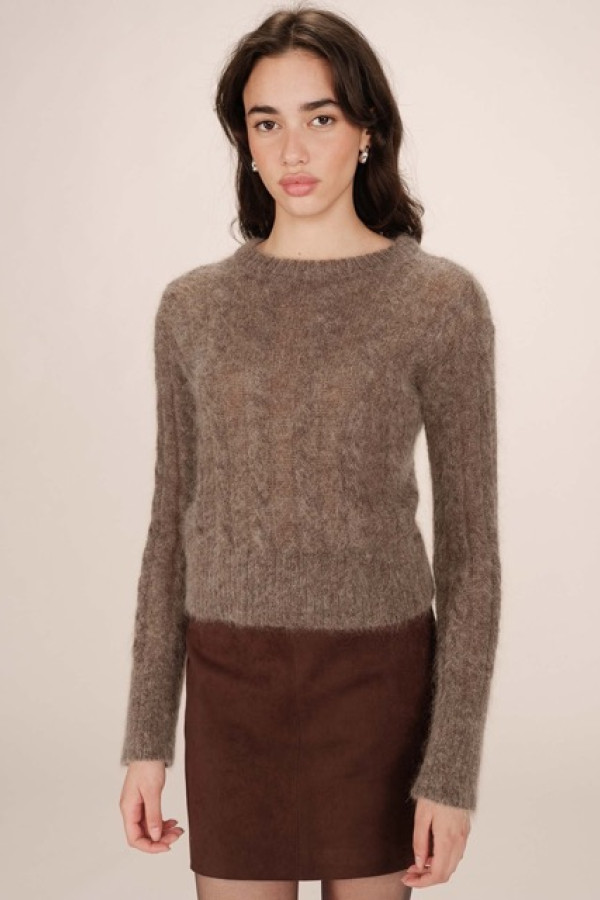 CABLE KNIT SHORT WOOL SWEATER TAUPE SABIN