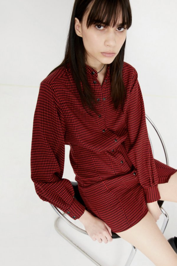 RED HOUNDSTOOTH PRINT BUTTON - DOWN MINI DRESS