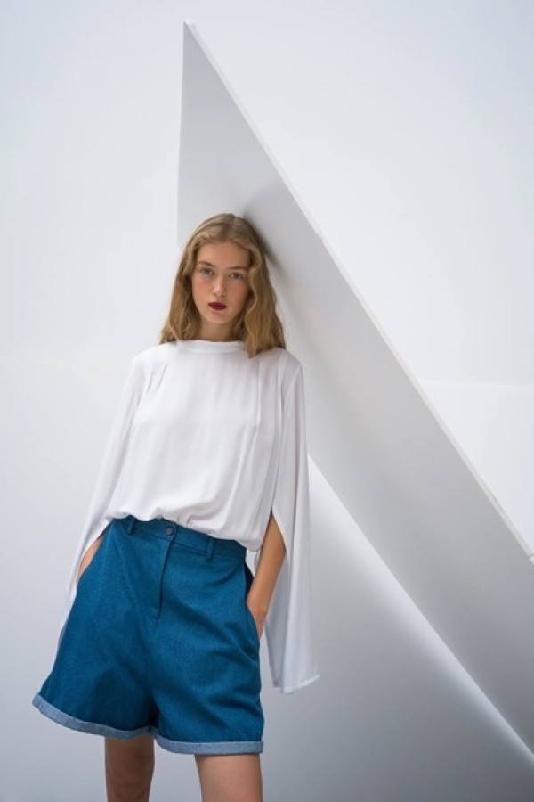 ALPHA BERMUDA SHORTS BLUE