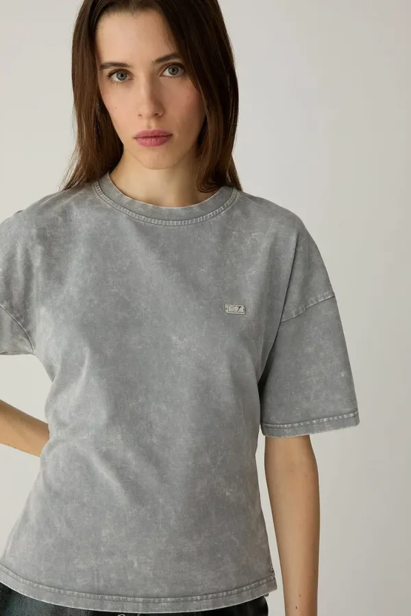 Γκρι T-Shirt Naeva με Κουμπιά