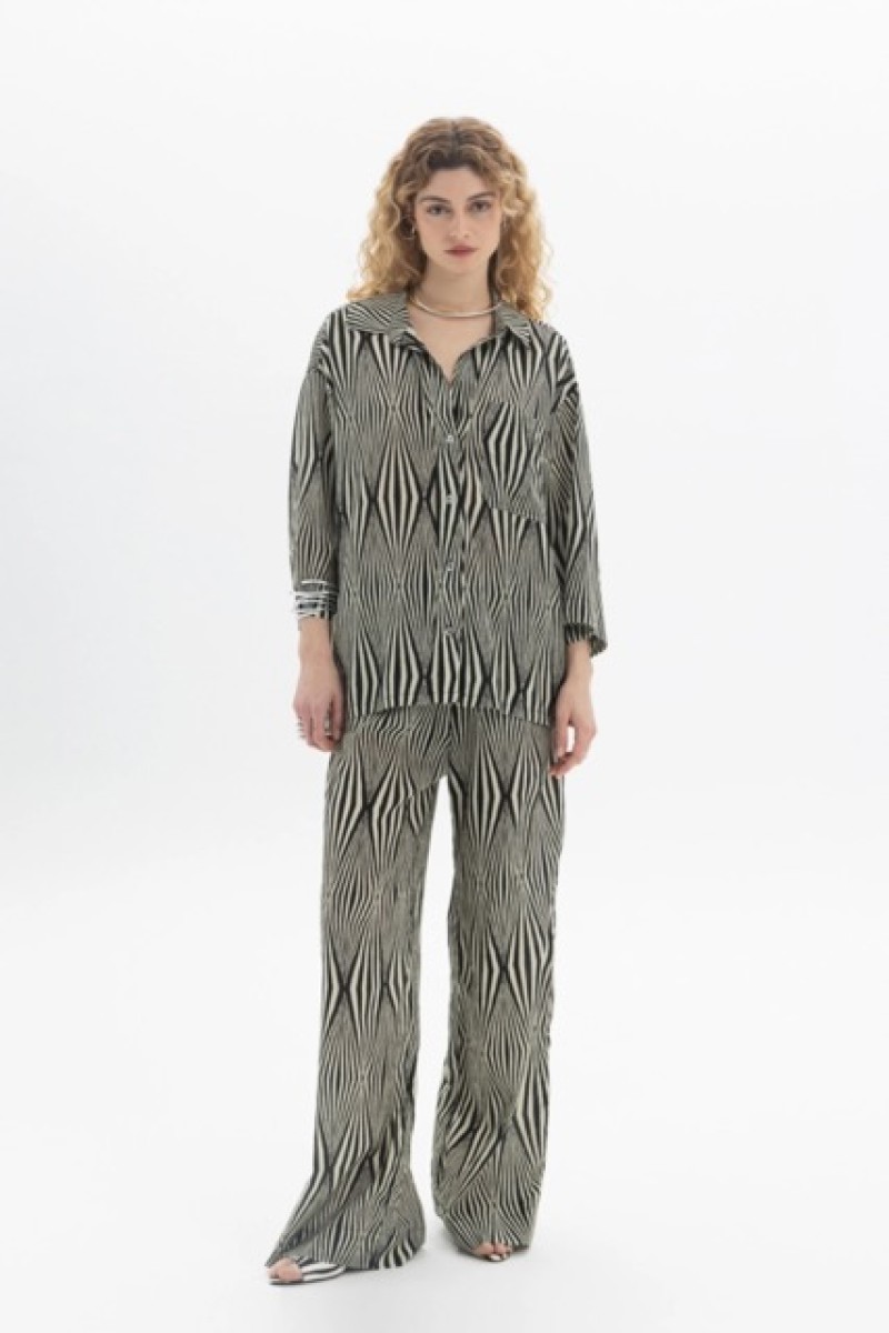 RELAXED PRINTED SHIRT