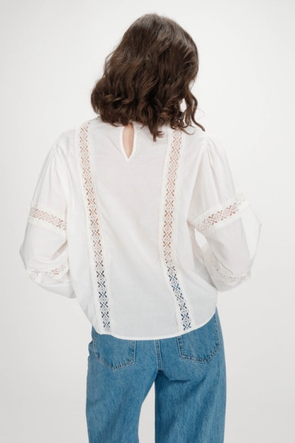 RUFFLED COLLAR BLOUSE WITH LACE WHITE VELMA