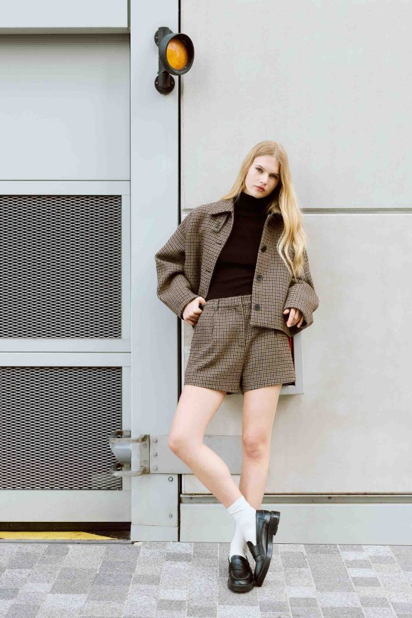 Arsenio Houndstooth Tailored Shorts – Coffee