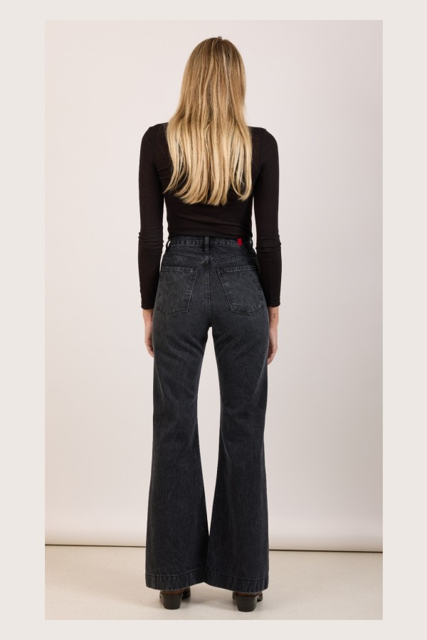 Marissa Black Oldschool Cropped Jeans