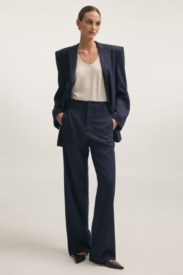 NEW YORK BLAZER BLUE AND TROUSERS 