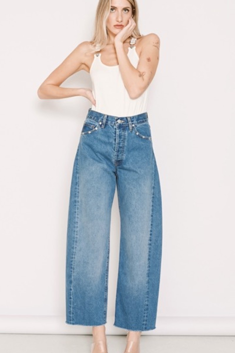 GWEN MEDIUM STUDDED 