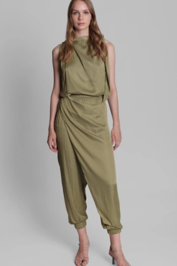 LEORA PANTS AND TOP 