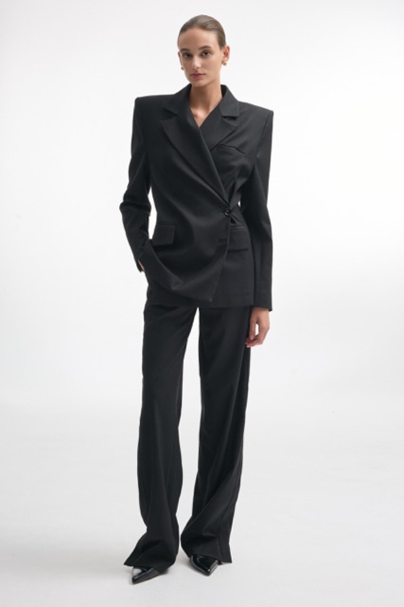 NIGHT SHIFT BLAZER BLACK