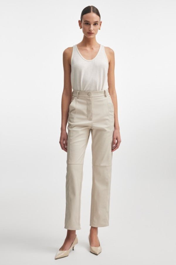 WALKMAN TROUSERS LIGHT BEIGE AND BLOUZE 