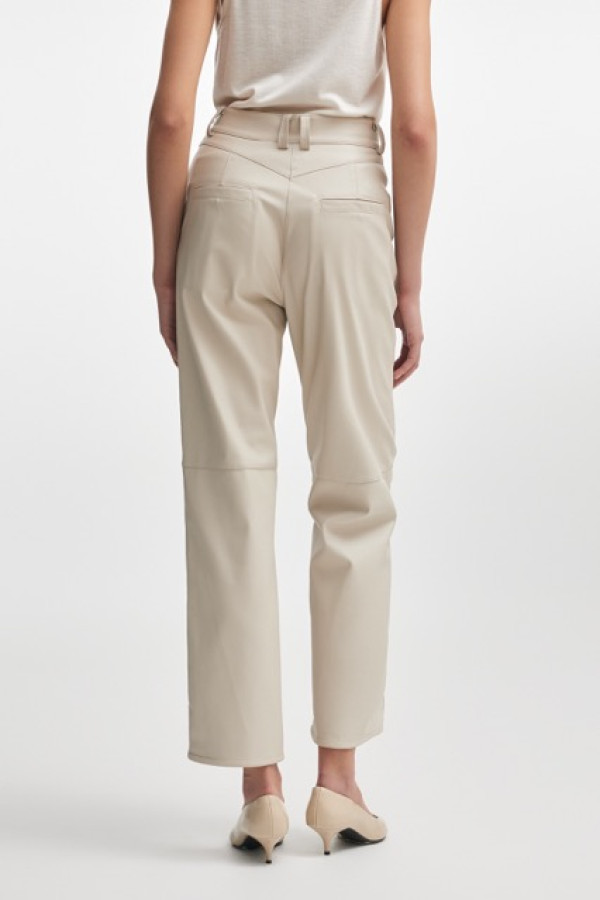 WALKMAN TROUSERS LIGHT BEIGE AND BLOUZE 