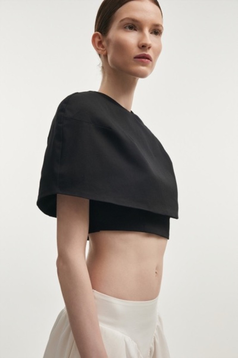 LETICIA CAPE CROPPED TOP BLACK