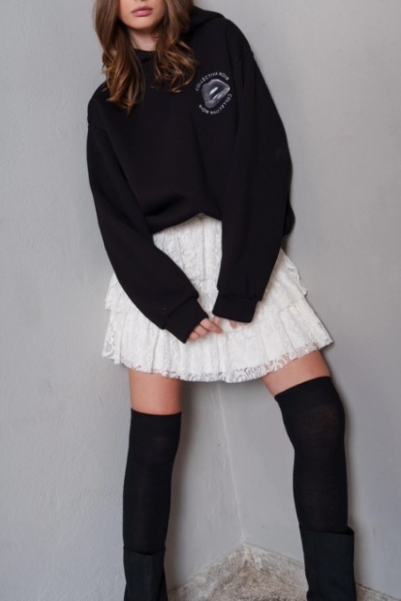 RANIA LACE MINI SKIRT